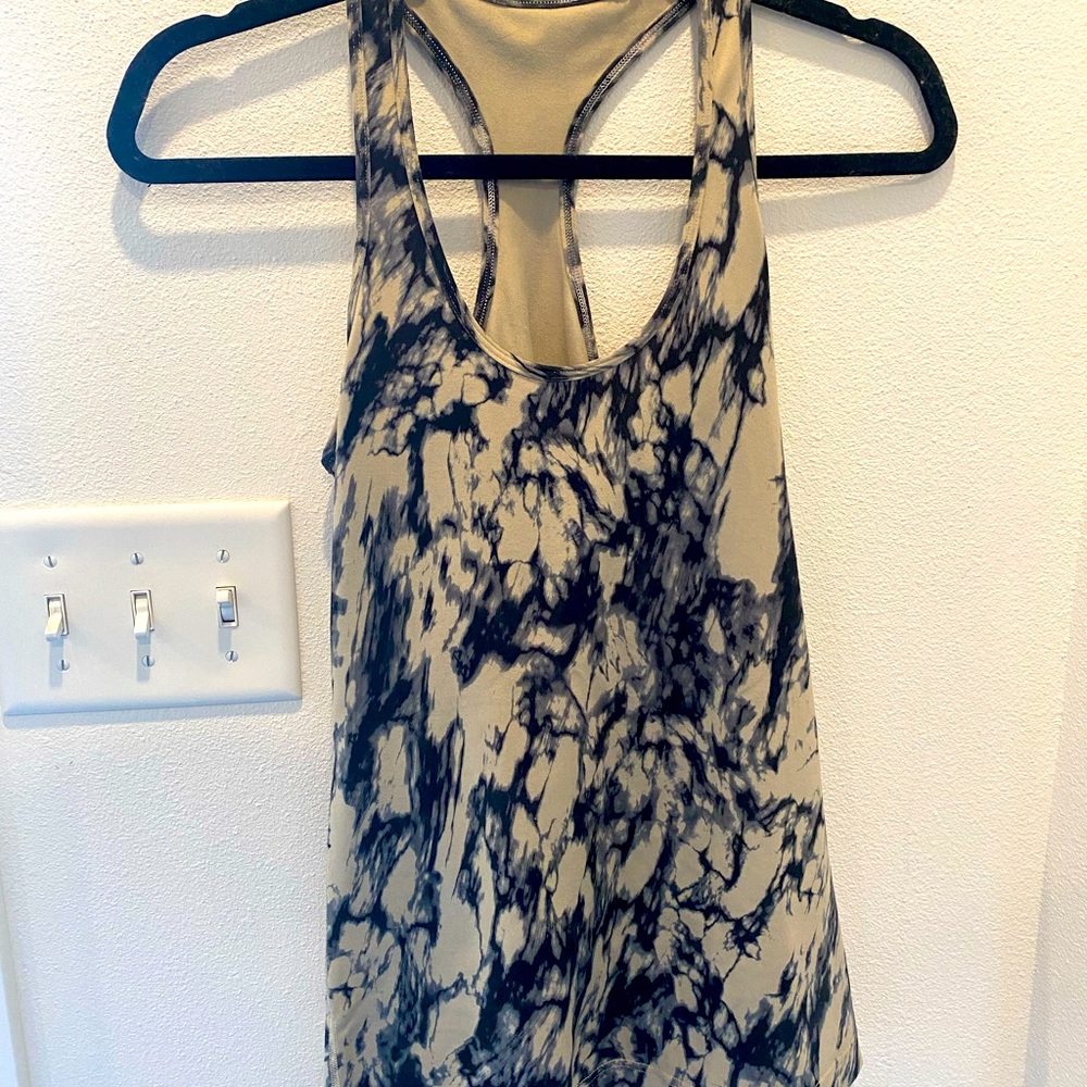 Lulu Lemon workout tank top